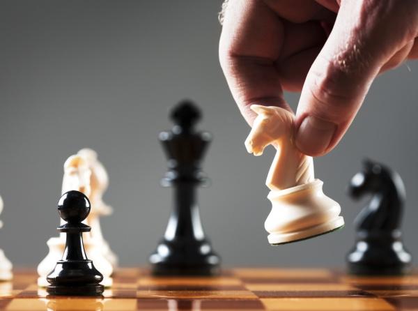 Satranç Turnuvası Çeyrek Final Maçlarını Başarıyla Geçen Öğrenciler