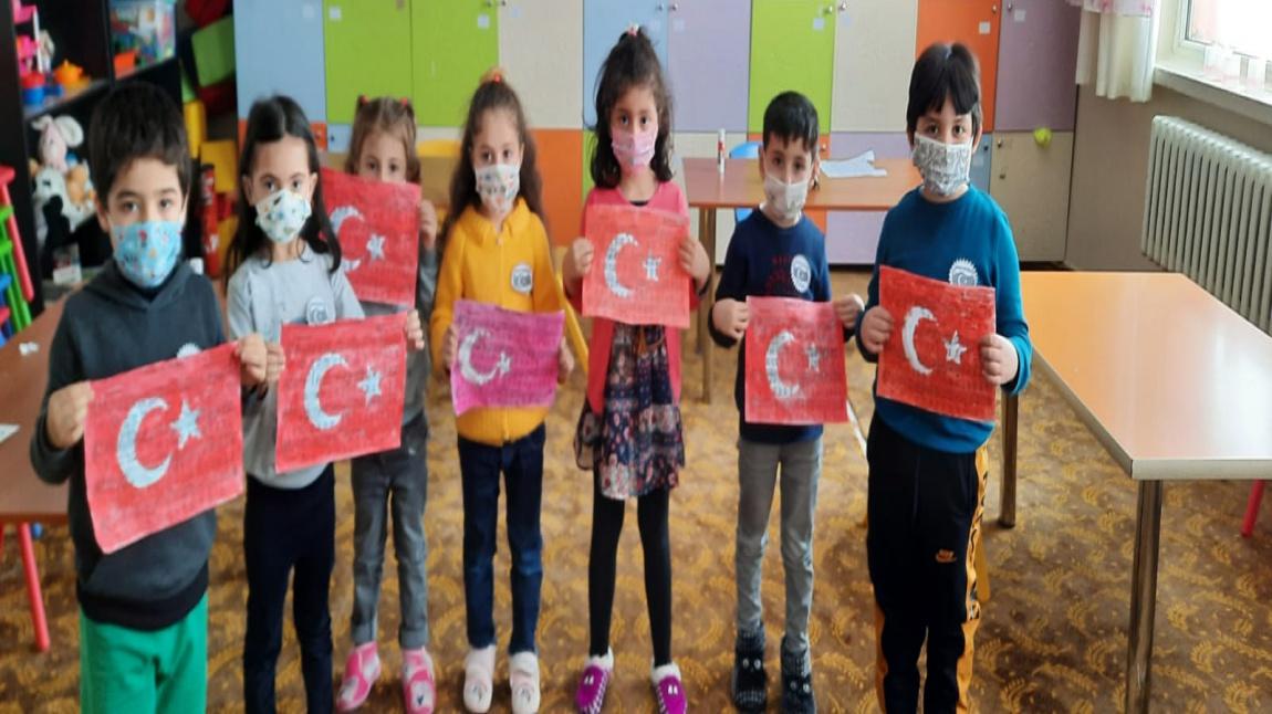 Okulumuz Anasınıfı C Şubesi Öğrencilerinin İstiklal Marşı'nın Kabulü konulu etkinliği