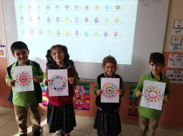 Okulumuz 2/A Sınıfı Öğrencileri Mandala Sanat Etkinliği Yaptı