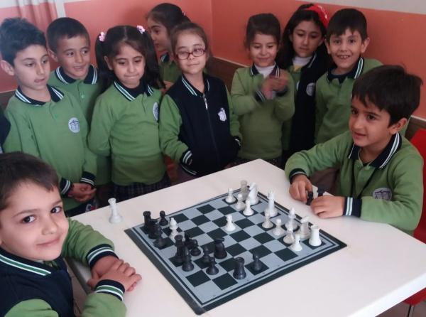 Satranç Turnuvası 1.Sınıf BİRİNCİLERİ